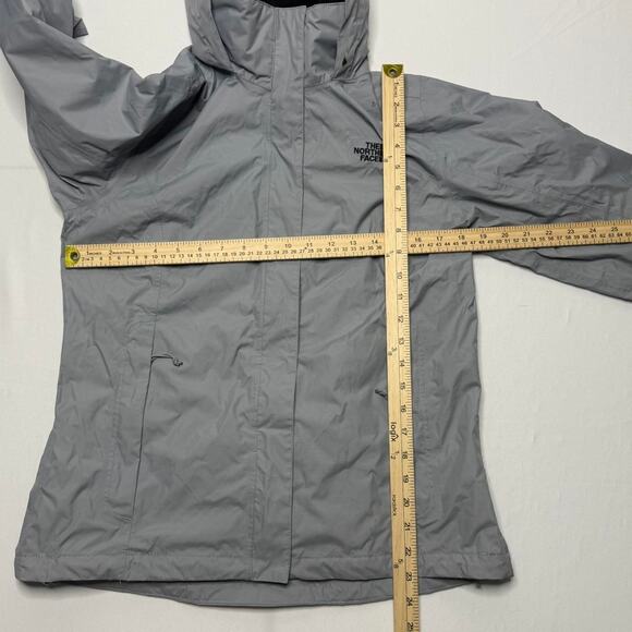 The North Face Grey DryVent Waterproof Hooded Jacket Women’s Medium - Picture 7 of 7